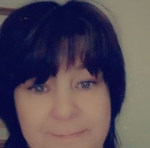 Meet your Posher, Vickie